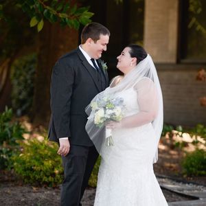 Meet your Posher, Caitlin